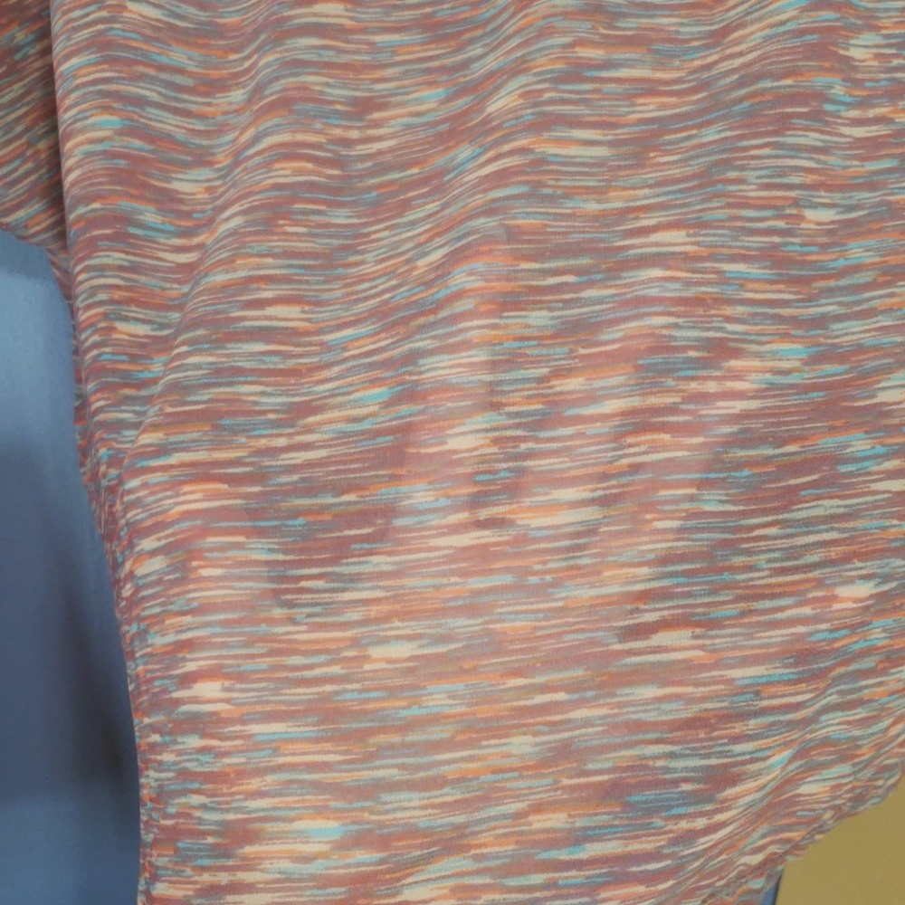 DECREE TOP - Picture 3 of 3